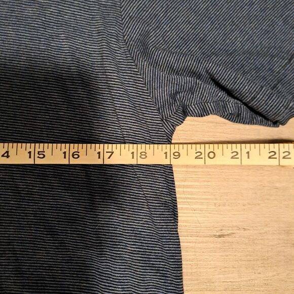 Travis Mathew Polo Shirt Mens Medium Blue Golf Performance Stretch Striped - Picture 7 of 9